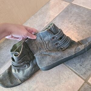 Blowfish gray Y2K booties 7.5